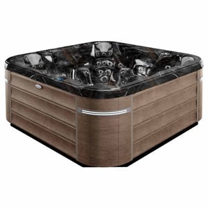 D1_Chairman_SmokedMarble_Sandalwood_ISO